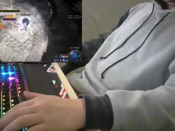 Zkraston11 Chaturbate stream image from January 17, 2025