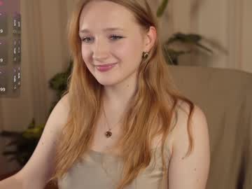 Felicity_Moore Chaturbate stream image from January 17, 2025