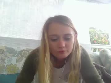 Hannahdolllove Chaturbate stream image from January 17, 2025