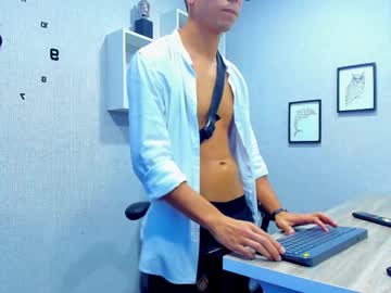 Juniorgiannoly Chaturbate stream image from January 17, 2025