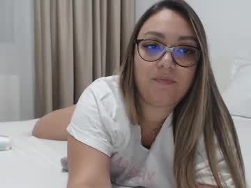 Karinmcqueen Chaturbate stream image from January 17, 2025