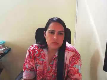 Neny445 Chaturbate stream image from January 17, 2025