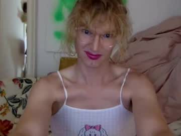 Pinkfag Chaturbate stream image from January 17, 2025