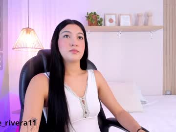 Chloeriveras Chaturbate stream image from January 17, 2025