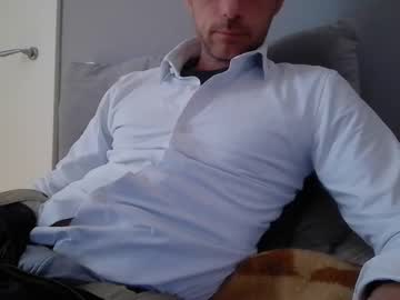 Mameg Chaturbate stream image from January 17, 2025