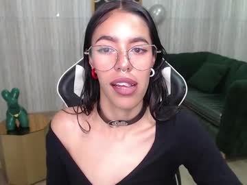 Stephania_T Chaturbate stream image from January 17, 2025