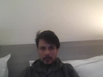 Baybeeboi4u2 Chaturbate stream image from January 17, 2025