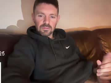 Blueeyedscot Chaturbate stream image from January 17, 2025