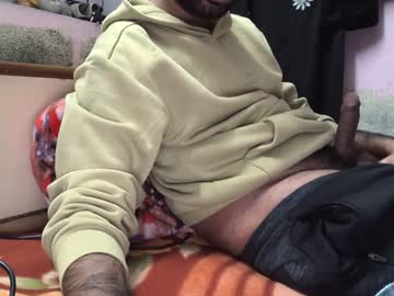 Brownie_Cake Chaturbate stream image from January 17, 2025