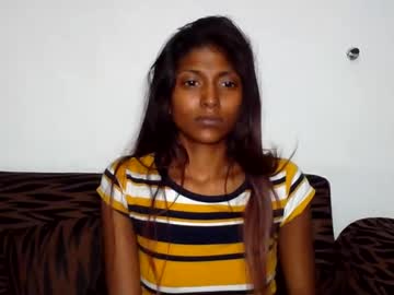 Indianqtpie6 Chaturbate stream image from January 17, 2025