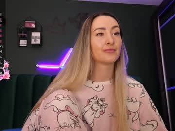 Kimmie_ Chaturbate stream image from January 17, 2025