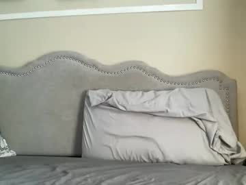 Lylajades Chaturbate stream image from January 17, 2025