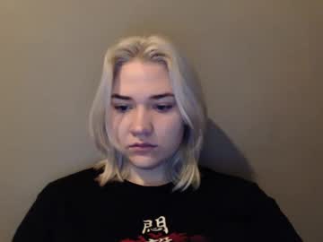 Monica_Wall Chaturbate stream image from January 17, 2025