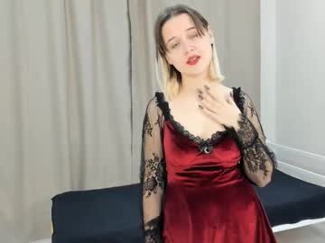 Ashleybolding Chaturbate stream image from January 17, 2025
