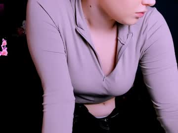 Casandra_Foxx Chaturbate stream image from January 17, 2025
