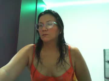 Catalina2408 Chaturbate stream image from January 17, 2025