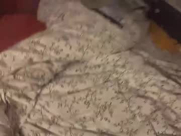 Cestmoi951068 Chaturbate stream image from January 17, 2025
