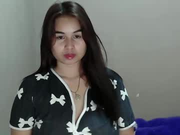 Hottieyannie Chaturbate stream image from January 17, 2025