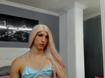 Isa_Lancaster Chaturbate stream image from January 17, 2025