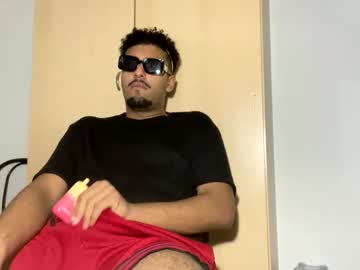 Karim03larbi Chaturbate stream image from January 17, 2025