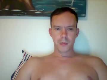 Liamrosezn Chaturbate stream image from January 17, 2025