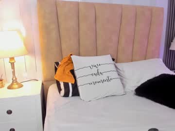 Miia_Milff Chaturbate stream image from January 17, 2025