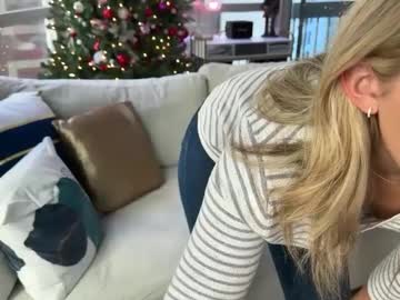 Officiallyonlytams Chaturbate stream image from January 17, 2025