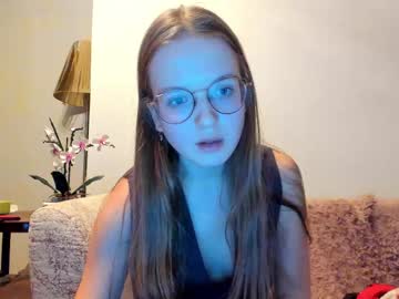 Saracain Chaturbate stream image from January 17, 2025