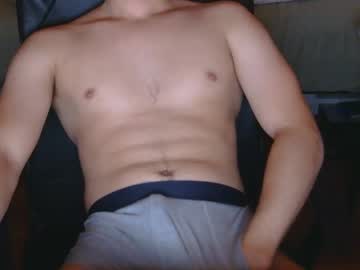 Timyngboy Chaturbate stream image from January 17, 2025