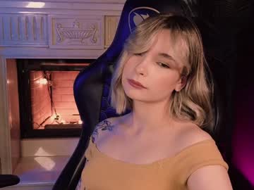 Bella_Alita Chaturbate stream image from January 17, 2025