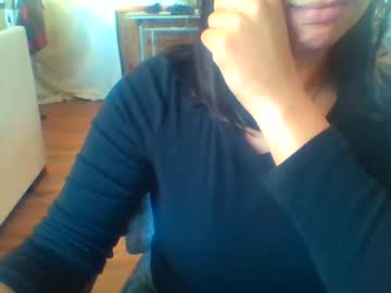 Carmen_Fett Chaturbate stream image from January 17, 2025