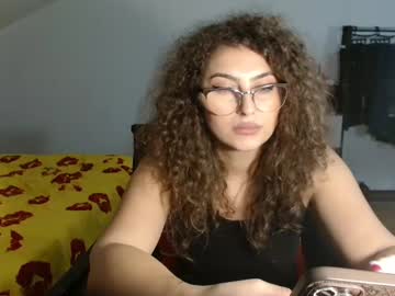 Chanelis069 Chaturbate stream image from January 17, 2025