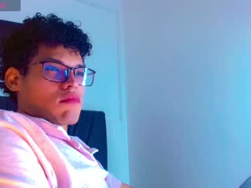 Dave_20cm_ Chaturbate stream image from January 17, 2025