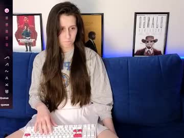 Ginnyg_ Chaturbate stream image from January 17, 2025