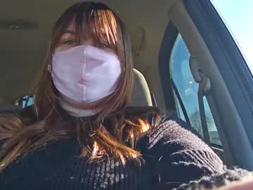 Lucielovelace Chaturbate stream image from January 17, 2025