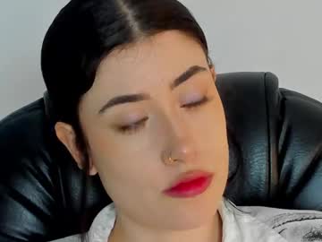 Melody_Suarez Chaturbate stream image from January 17, 2025