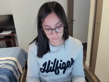 Sofiax2_ Chaturbate stream image from January 17, 2025