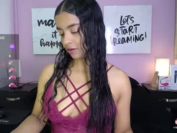 Sunnygilmore Chaturbate stream image from January 17, 2025