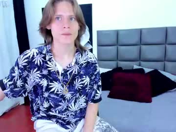 Blondie_Lover69 Chaturbate stream image from January 17, 2025