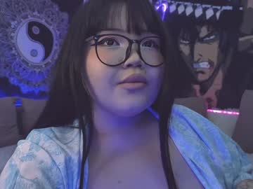 Bountibo Chaturbate stream image from January 17, 2025