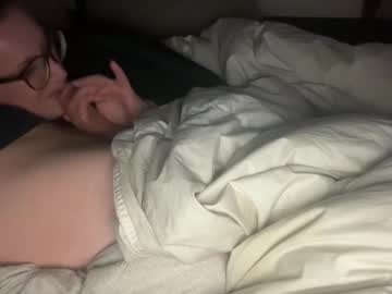 Daffycell Chaturbate stream image from January 17, 2025