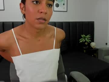 Delicxa Chaturbate stream image from January 17, 2025