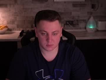 Just_Top Chaturbate stream image from January 17, 2025