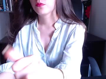 Mariana_Vera Chaturbate stream image from January 17, 2025