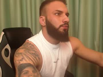 Mateobennett Chaturbate stream image from January 17, 2025
