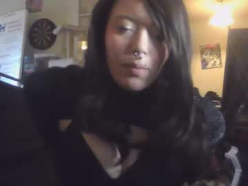 Pleasantdinosaurus Chaturbate stream image from January 17, 2025