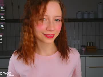 Delorathecookie Chaturbate stream image from January 17, 2025