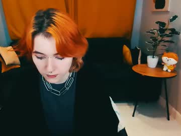 Earl_Lunar Chaturbate stream image from January 17, 2025
