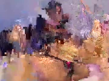 Laurynwolf_ Chaturbate stream image from January 17, 2025