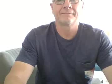 Moamale Chaturbate stream image from January 17, 2025
